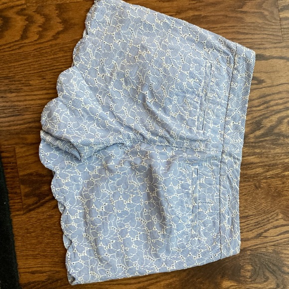 Lilly Pulitzer Buttercup  white and blue size 4 - Picture 3 of 3